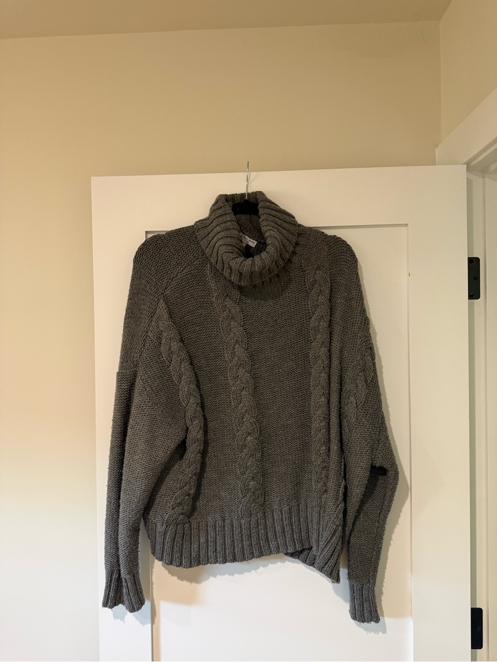 Calvin Klein Jeans Cozy Cable-Knit Turtleneck Sweater - Gray